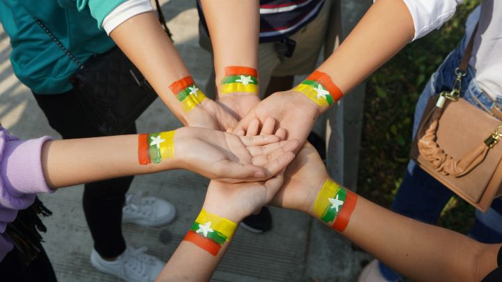 myanmar people